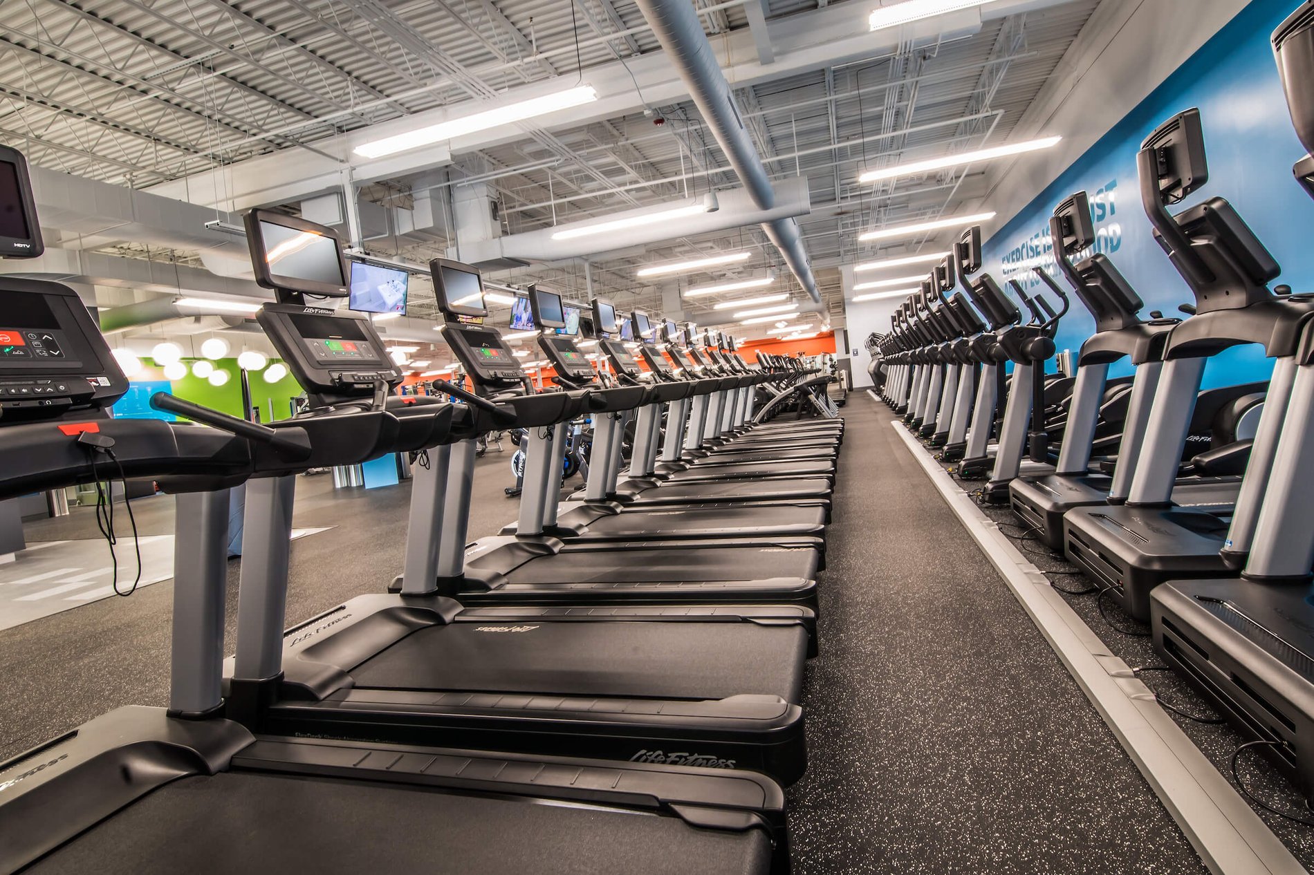 Gym & Fitness Center in Beverly Blink Fitness Beverly, MA