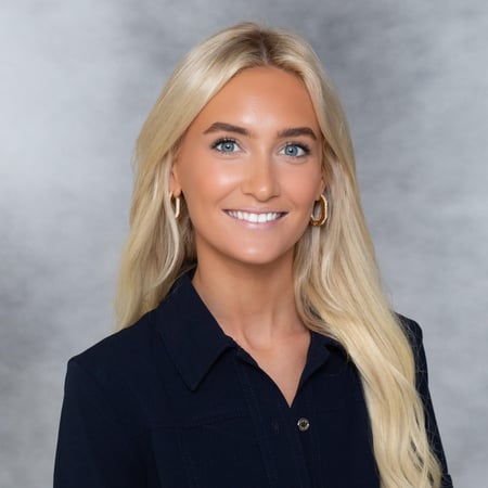 Photo of Alexandra Toth