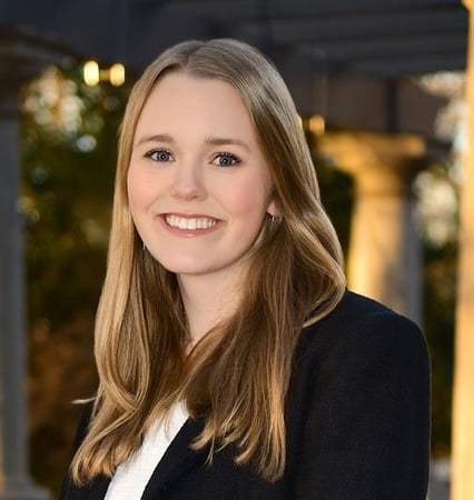 Photo of Liz Giles Calvert