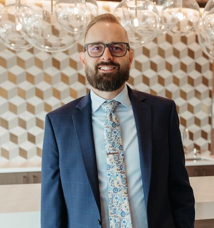 Photo of Kelly Peterson