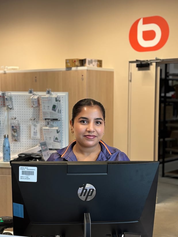 Mathursha, conseillère service client Boulanger Strasbourg la Vigie