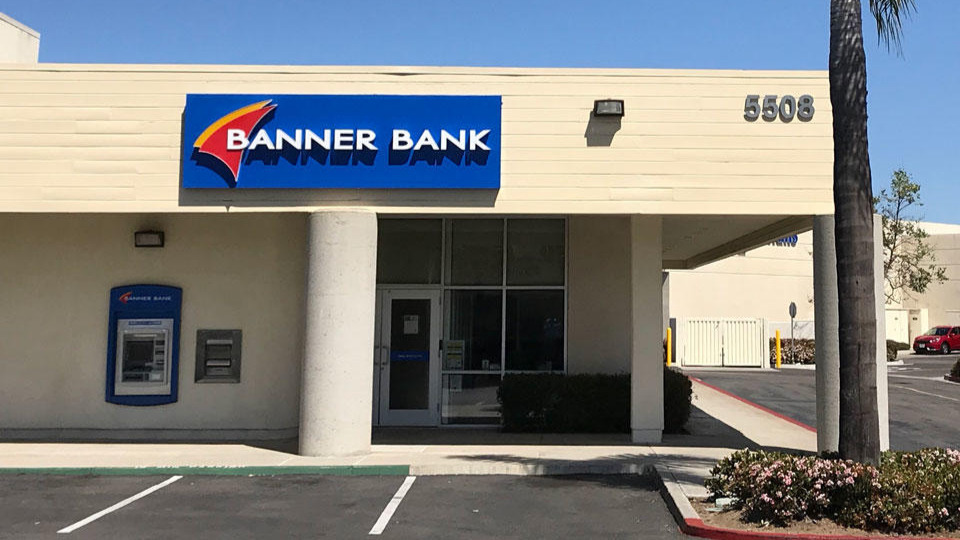 Banner Bank Balboa Clairemont branch in San Diego, California