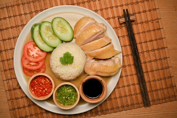 Hainanese chicken rice