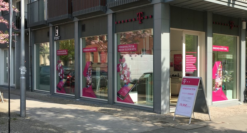 Store photo