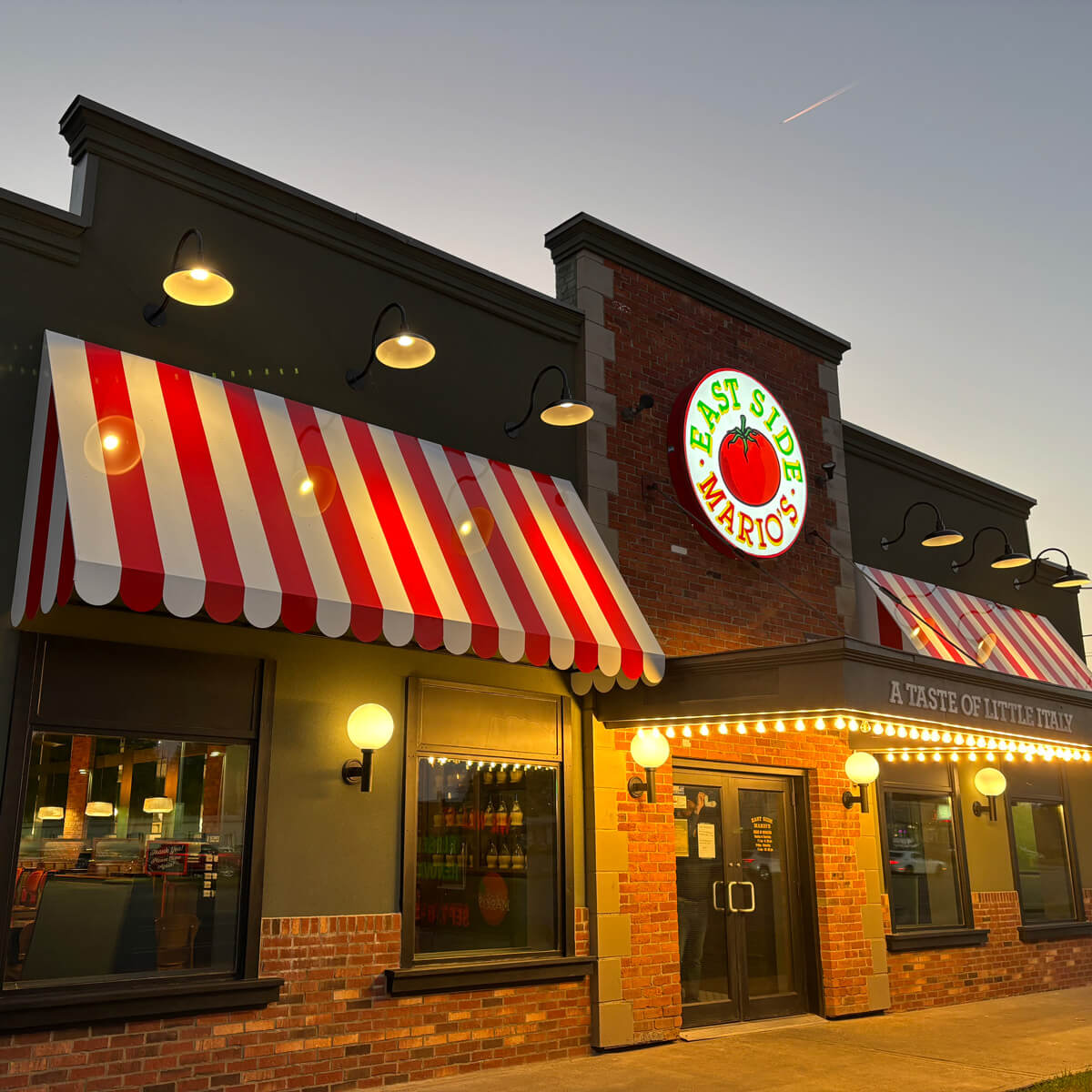 East Side Mario's Restaurant