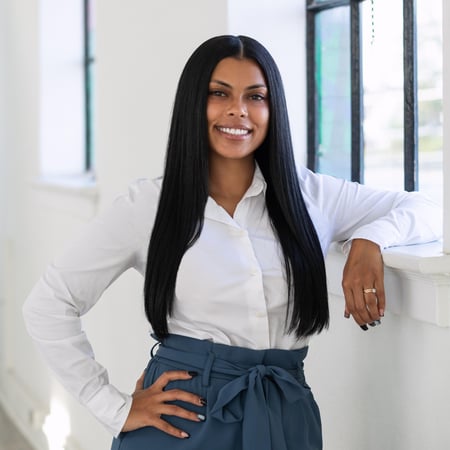 Photo of Andrea Taylor