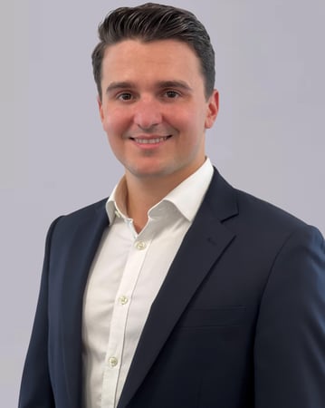 Photo of Stephen Anzalone