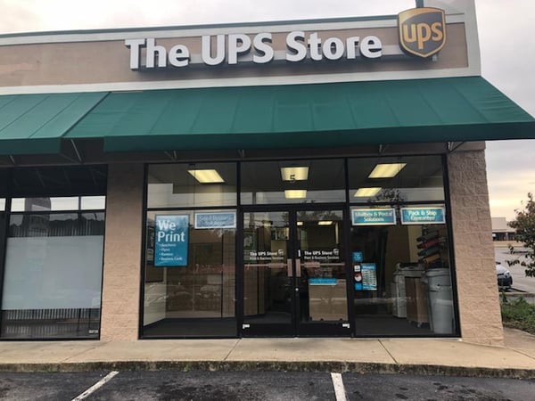 Facade of The UPS Store Parkway Centre