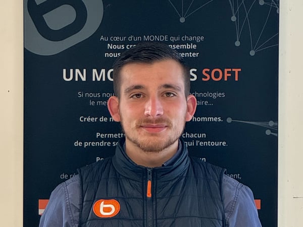 Joris Animateur Commerce Multimédia boulanger Saint-Priest