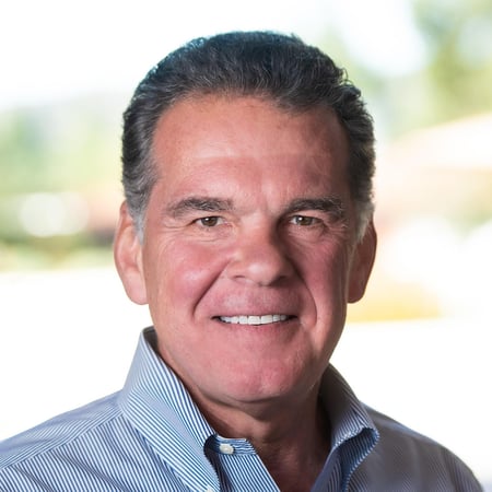 Photo of Larry Mills