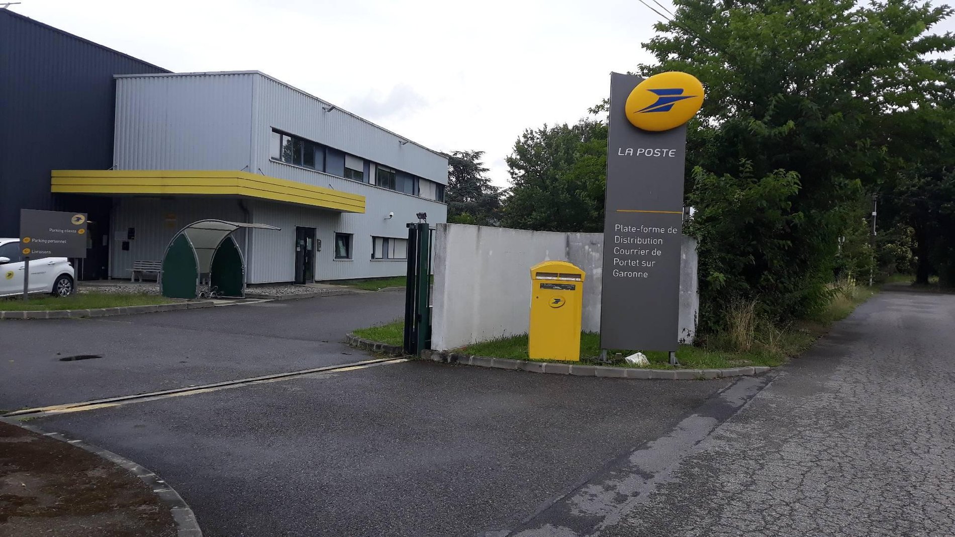 999 Route De Seysses 31120 Portet Sur Garonne La Poste Espace Clients Pro PORTET SUR GARONNE PDC1 (31120) - La Poste