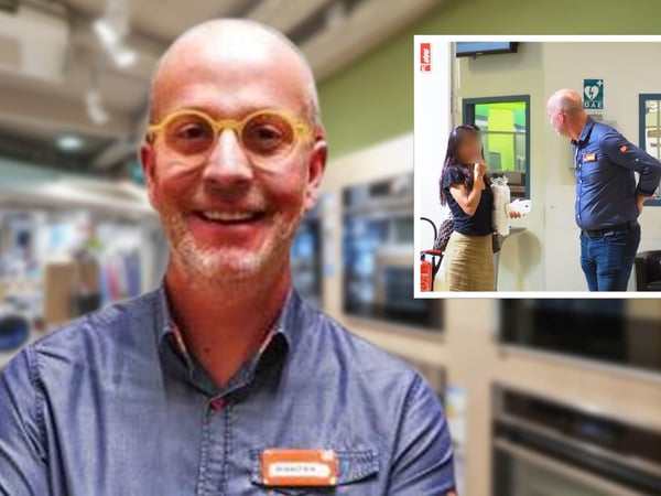Sébastien animateur du rayon électroménager à  Boulanger Portet-sur-Garonne