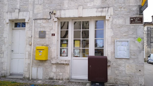Photo du point La Poste Agence Communale BASSAC Mairie