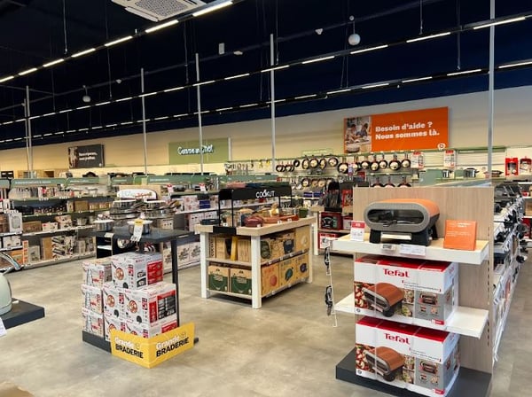 rayon atelier cuisine  du magasin boulanger st quentin fayet