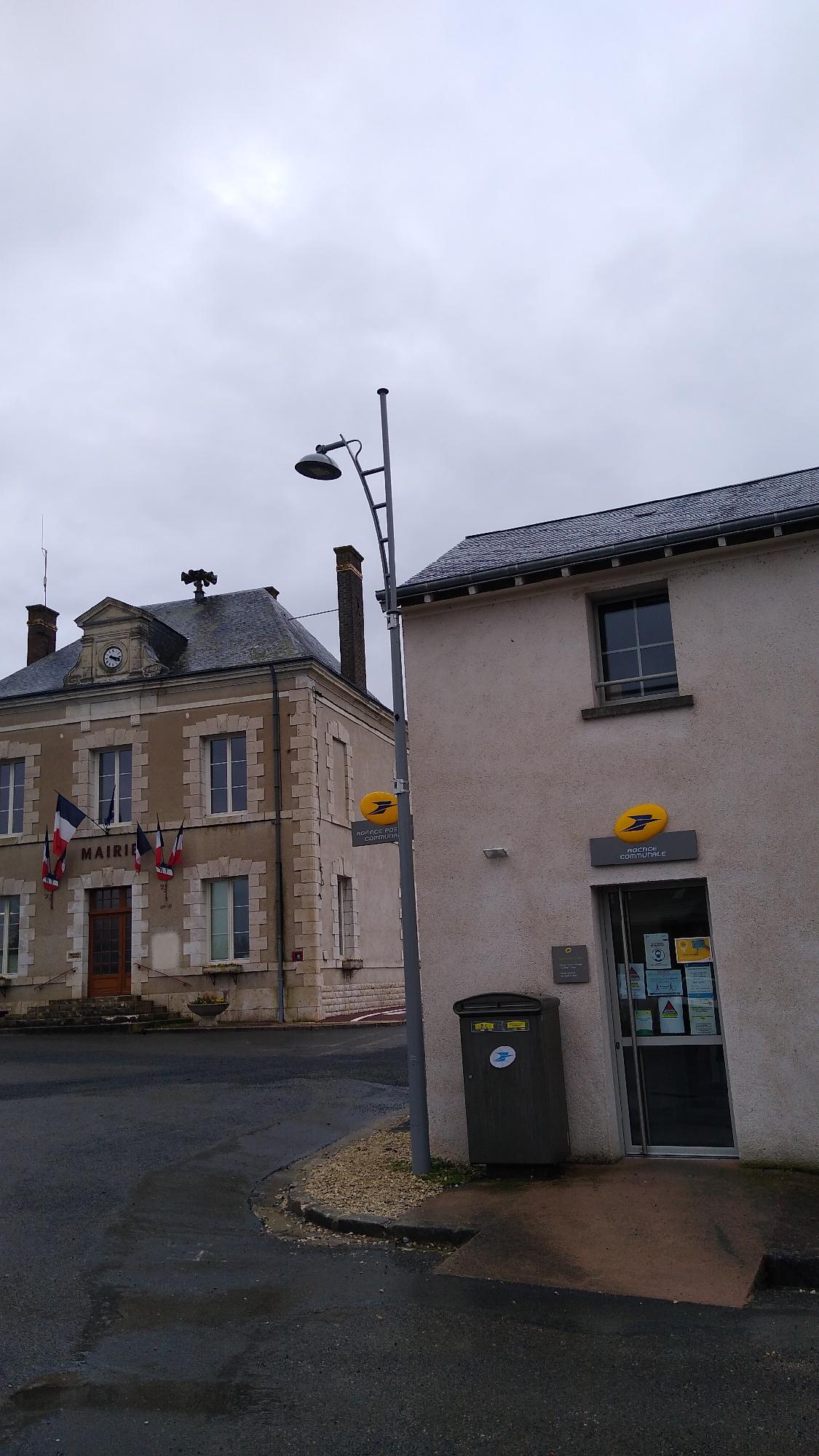 La Poste Agence Communale SELOMMES Mairie (41100) La Poste