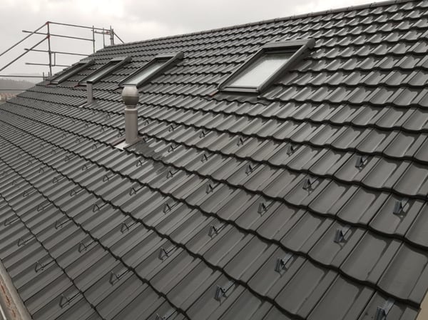 Dachsanierung mit Velux Dachfenstern in Pfaffnau