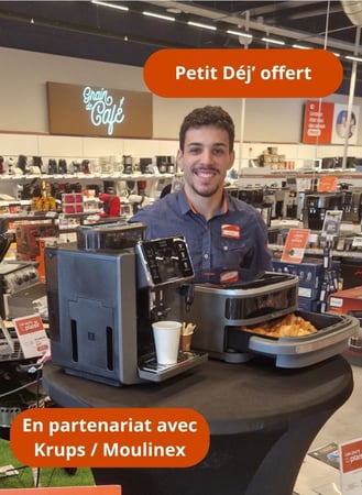 petit déjeuner viennoiseries café