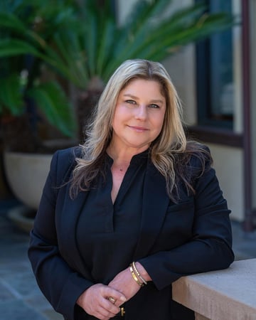 Photo of Helen J. Sattelmayer