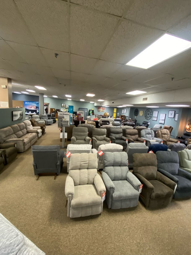 Eveleth Slumberland Furniture recliners