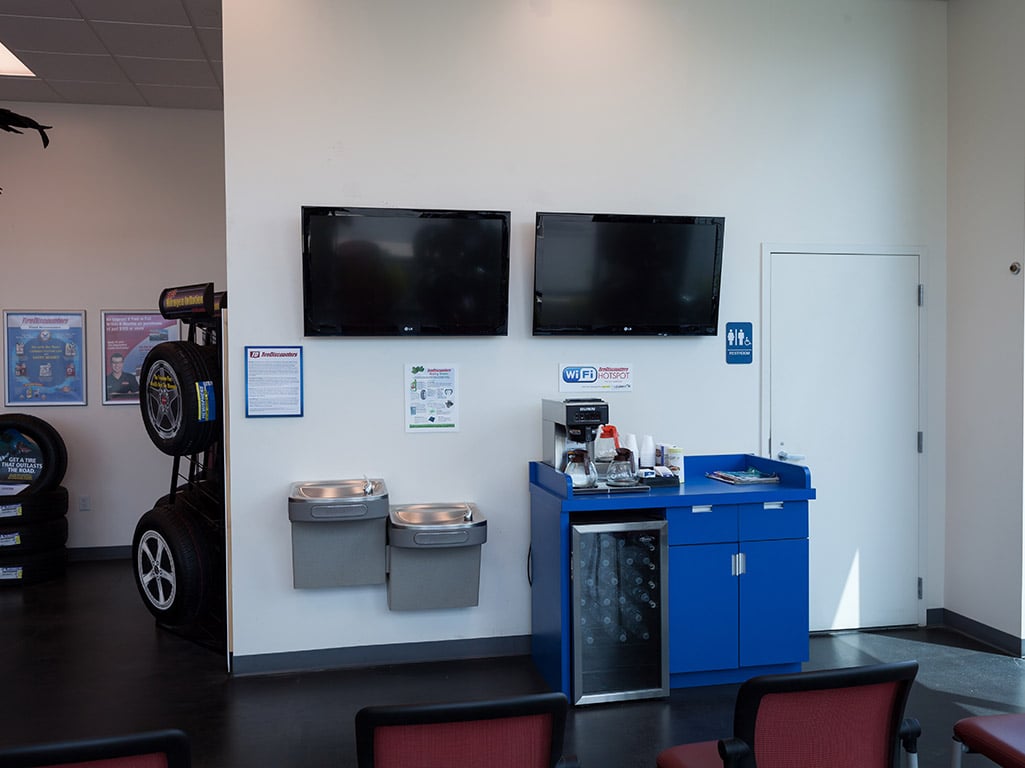 Tire Discounters Florence (US 42) tires, alignment, brakes, autoglass