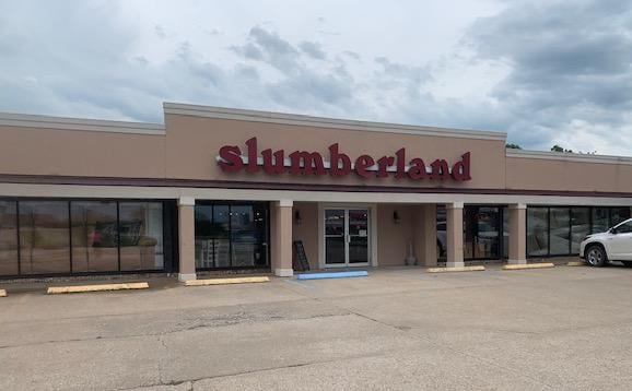 Mexico Slumberland Furniture storefront