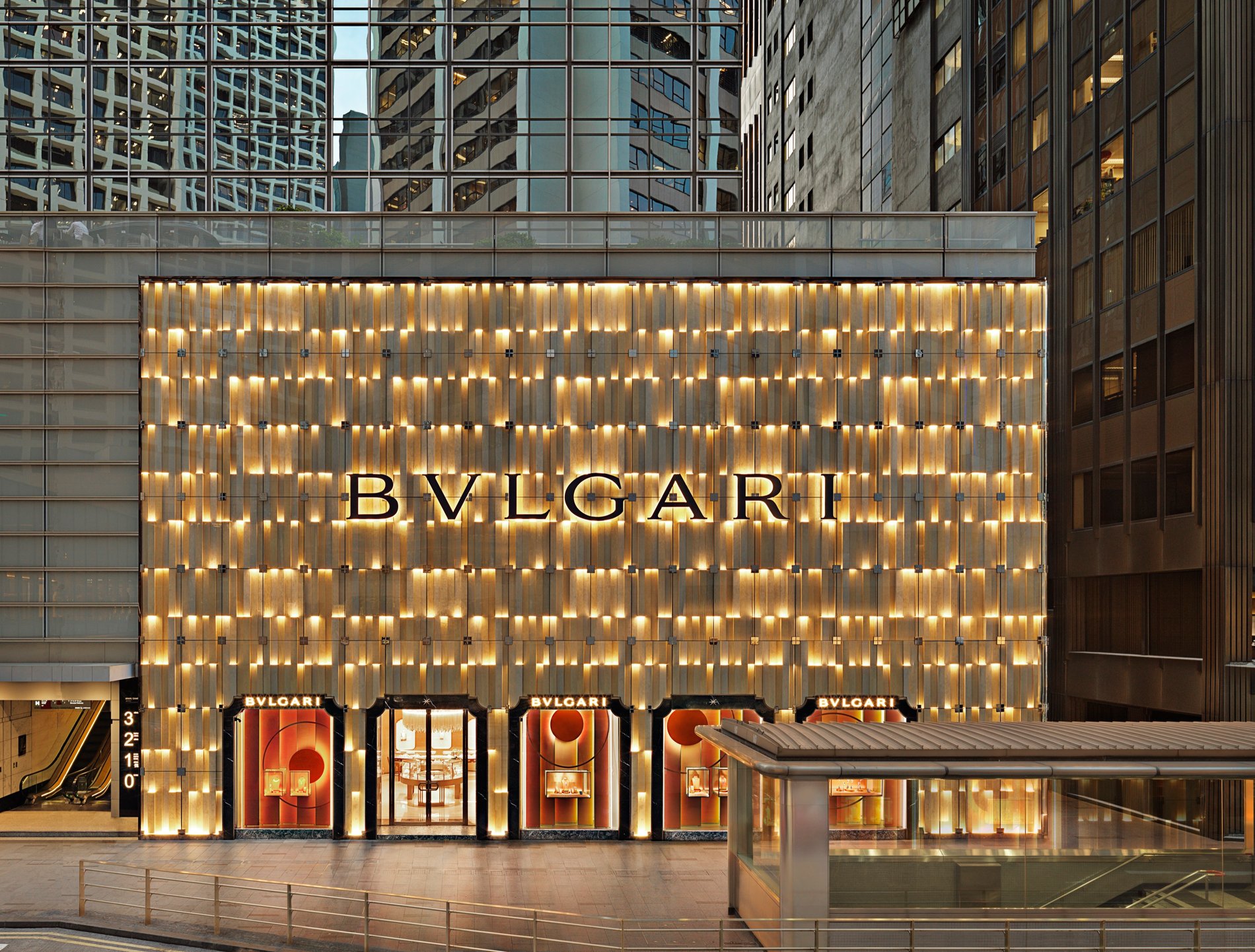 BULGARI | Fine Italian Jewellery, Watches & Luxury Goods in Hong Kong, 8  Connaught Road