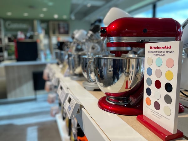 Une envie de pâtisser? Venez découvrir notre sélection de Robot Pâtissier Kenwood, Smeg, Kitchenaid.