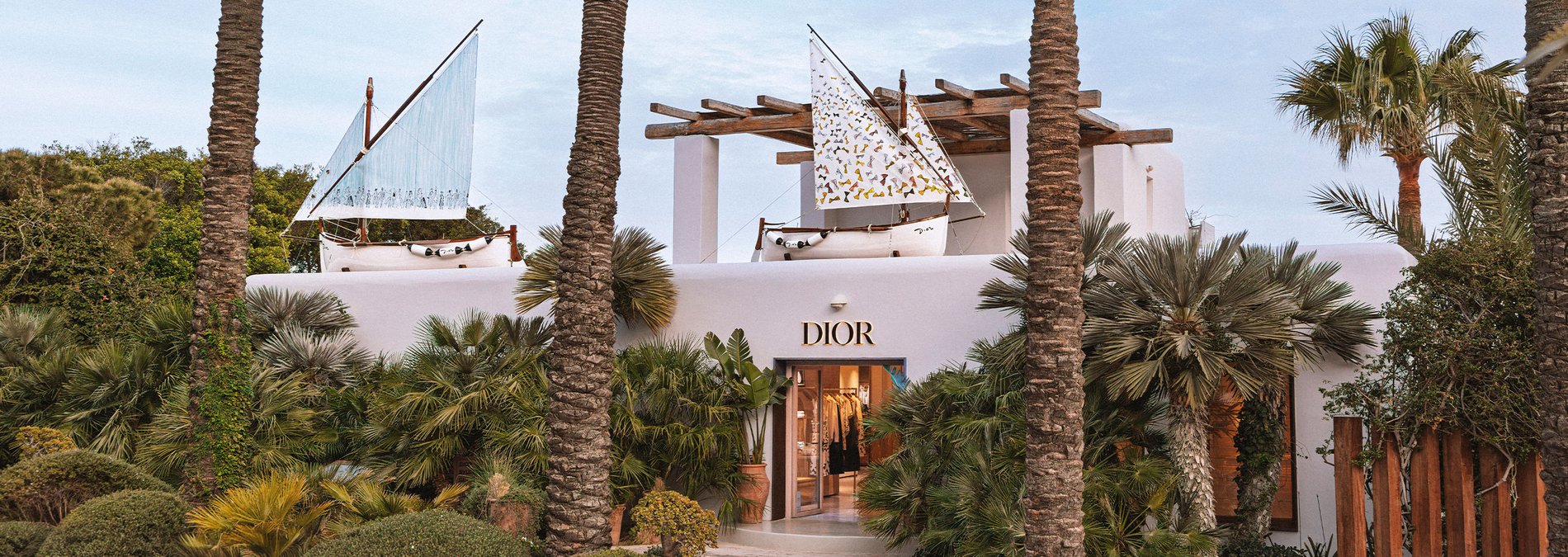 Dior Address photo