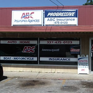 Front of Direct Auto store at 3429 Ryan Street, Lake Charles