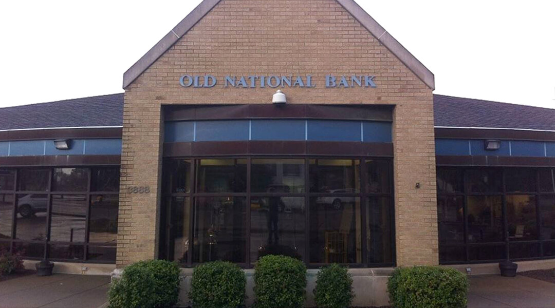 Old National Bank Consumer Commercial Wealth Business Banking In   1080x600 