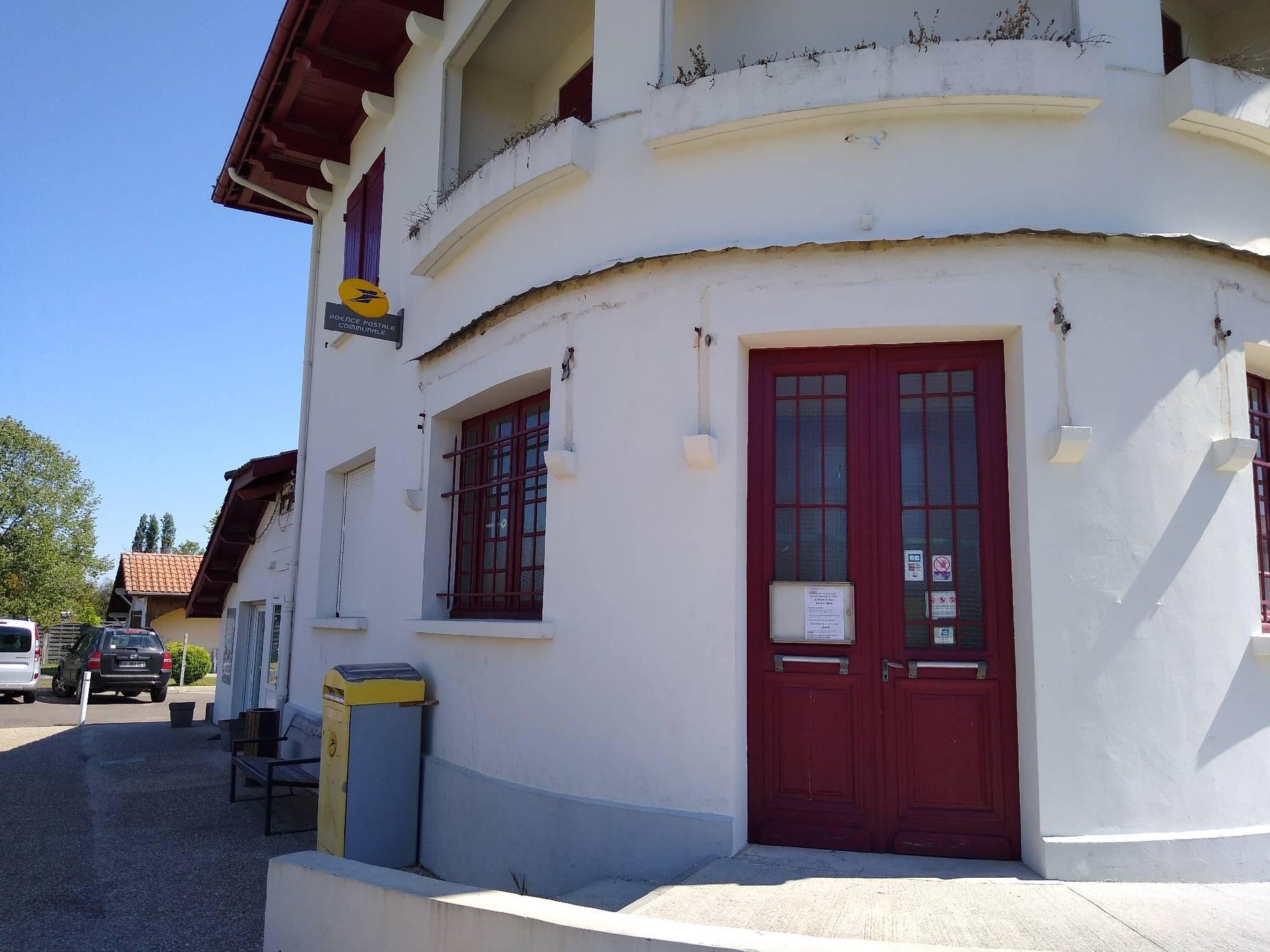 La Poste Agence Communale SAUGNACQ ET