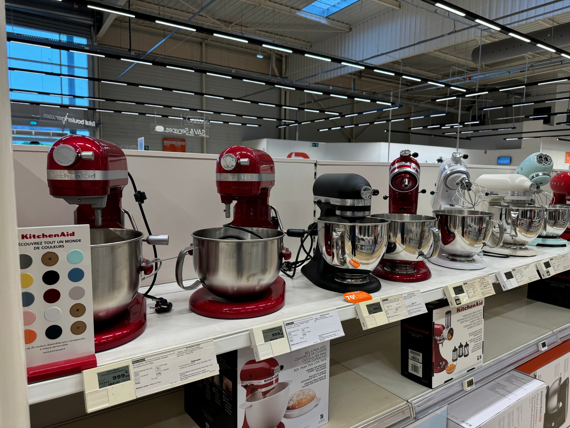 rayon des robots patissiers kitchenaid dans votre magasin boulanger st Quentin fayet