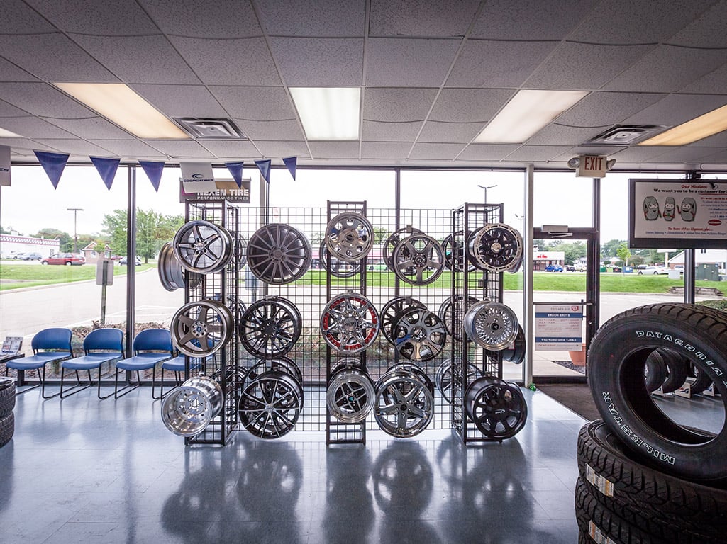 Tire Discounters Lebanon (Columbus) tires, alignment, brakes
