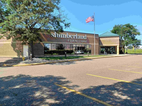 Roseville Slumberland Furniture storefront