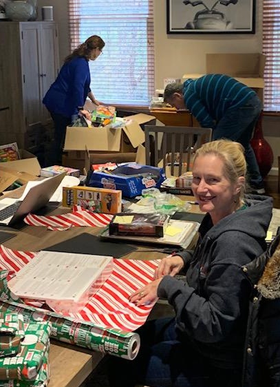 Wrapping Gifts for the handicap