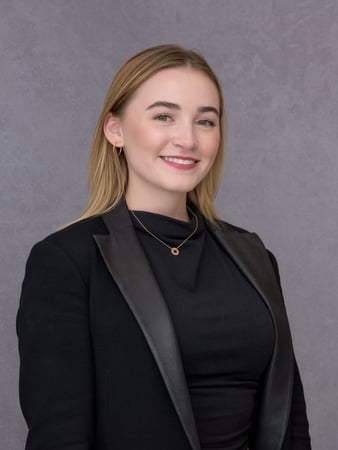 Photo of Arianna Saxton