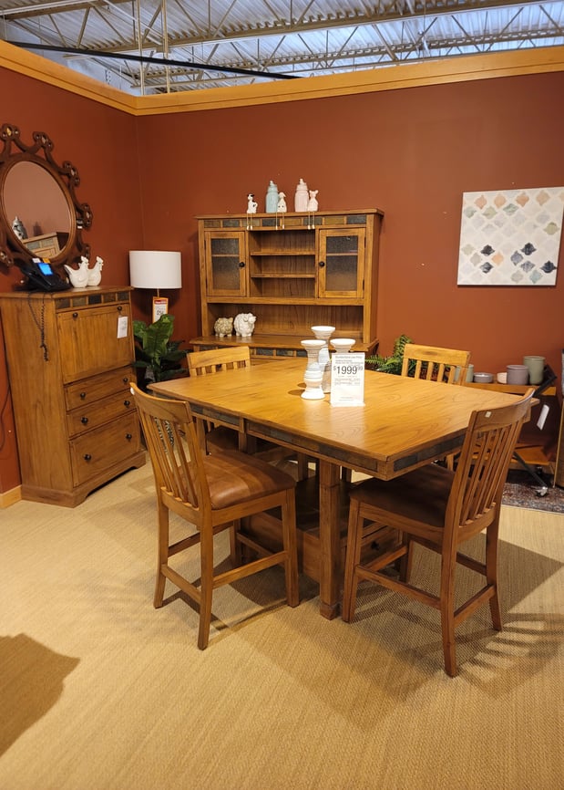 Slumberland Furniture Store in Des Moines,  IA - Dining Set