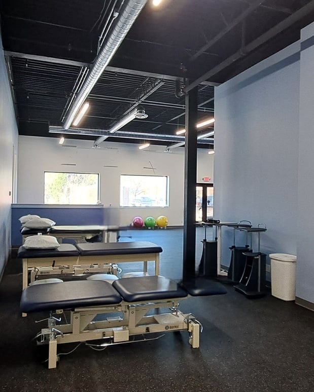 MVPT physical therapy - Ithaca - Downtown, NY open space patient care area and equipment.