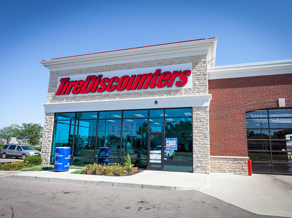 Tire Discounters Carriage Place | tires, alignment, brakes, autoglass