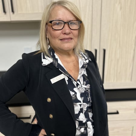 Julie Medeiros | Design Consultant | California Closets | The Valley