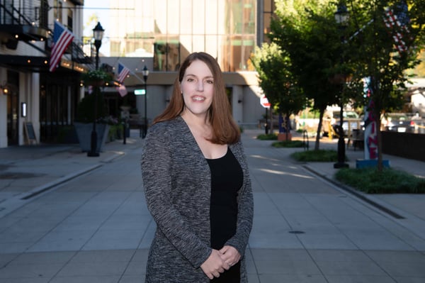 Photo of Kelly Roberts