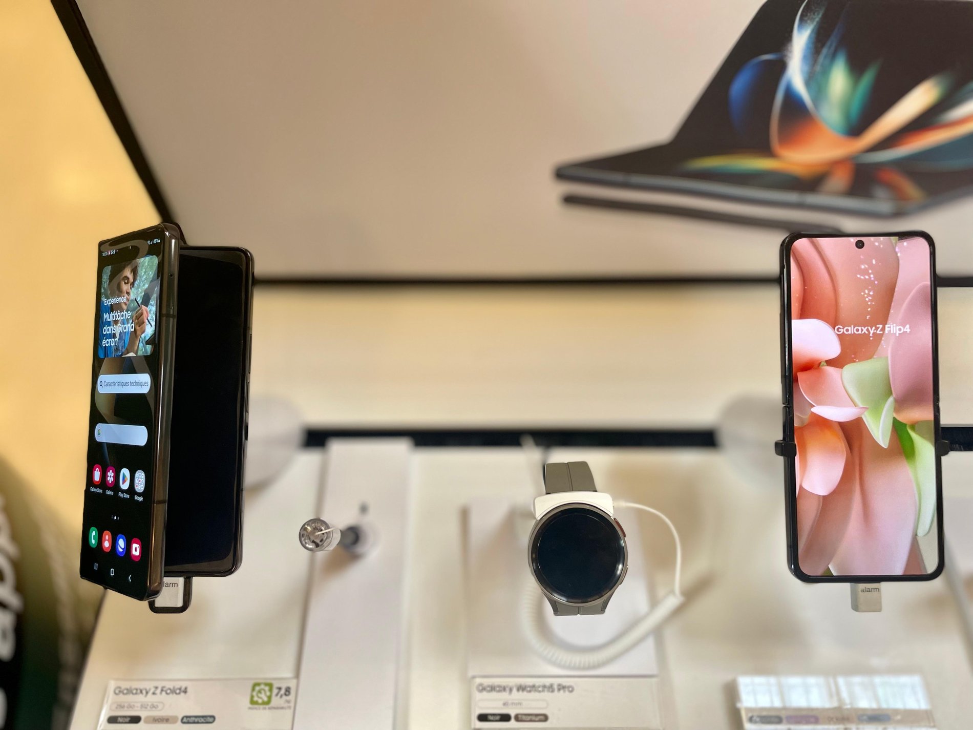 Samsung Galaxy Zflod 4, Samsung Galaxy Zflip 4, Samsung Galaxy Watch 5 Pro dans votre magasin Boulanger Saint-Nazaire