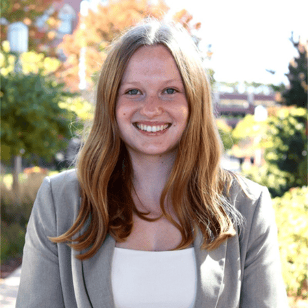 Photo of Ella Thompson