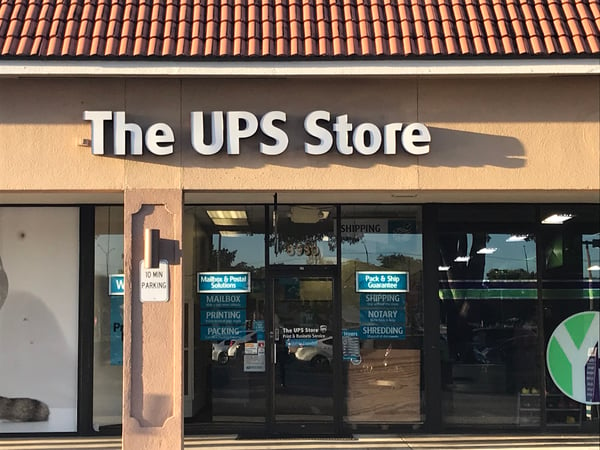 Exterior storefront image of The UPS Store #390 in Davie, FL
