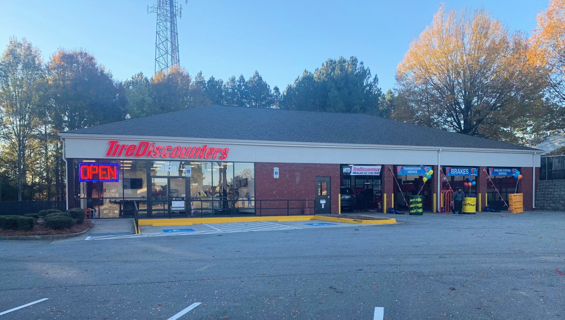 Tire Discounters Lawrenceville tires, alignment, brakes, autoglass in