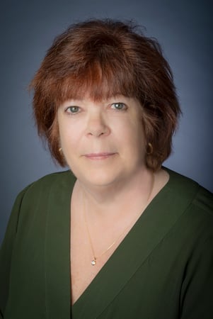Photo of Donna Evans