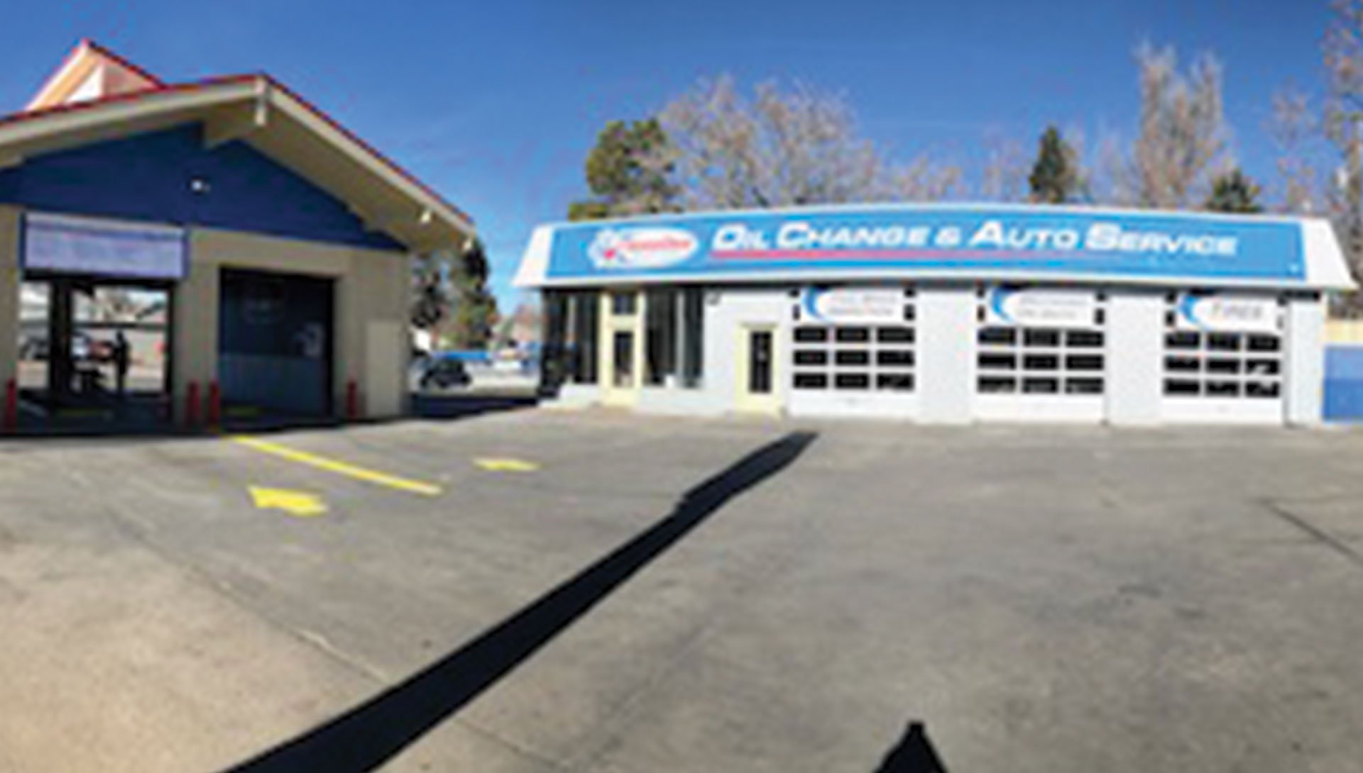 SpeeDee Oil Change & Auto Service in Denver, CO 80220 7005 E Colfax Ave