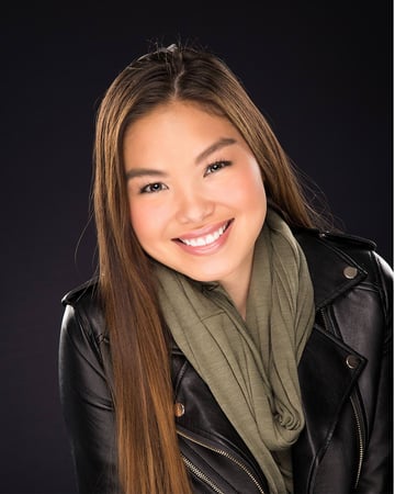 Jasmine Rendon Grad Photography in London, ON | Prestige Portraits