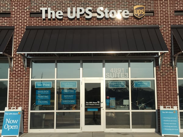 Facade of The UPS Store Southport
