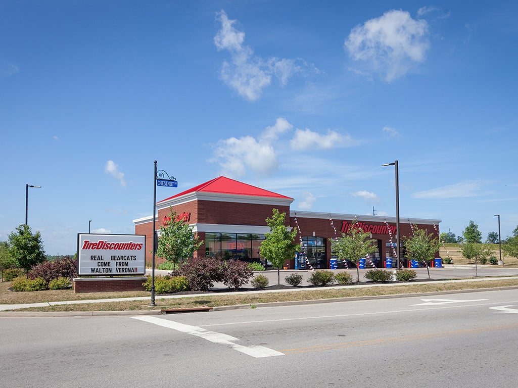 Tire Discounters Walton tires, alignment, brakes, autoglass in Walton, KY
